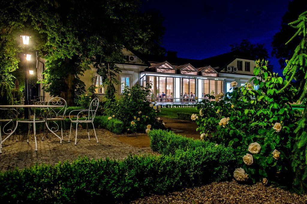 Hotel&Spa Dwor Droblin Lesna Podlaska Exterior photo